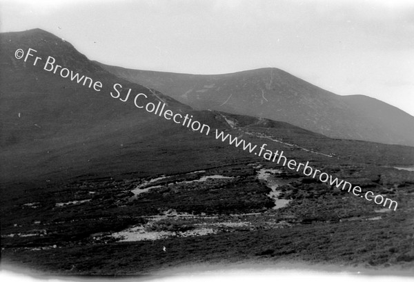 ON THE WAY TO KNOCKMEALDOWN 2609FT EASTER SUNDAY : LAST VALLEY - COUNTY BOUNDARY